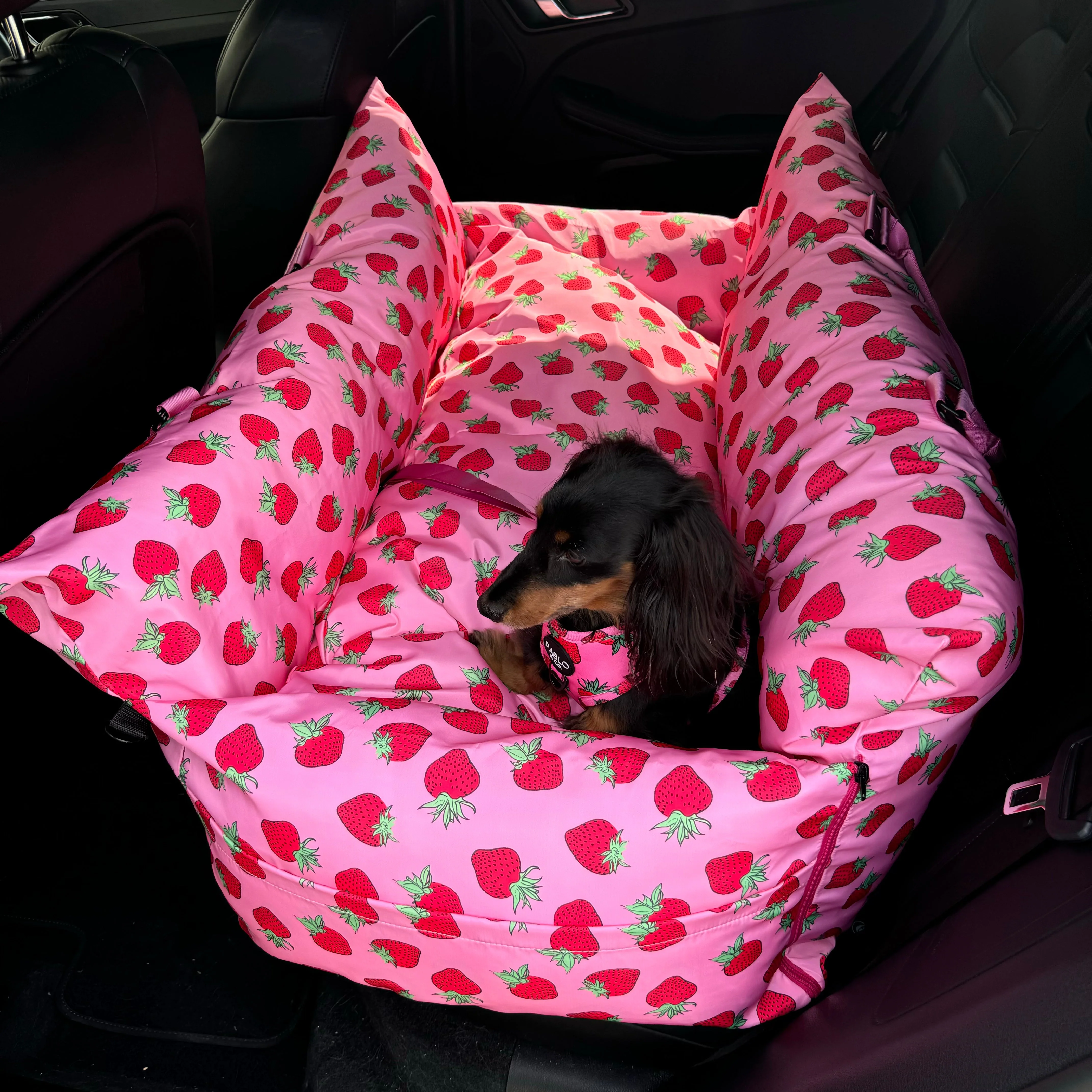 Deluxe Travel Car Bed: Strawberries - Image 4