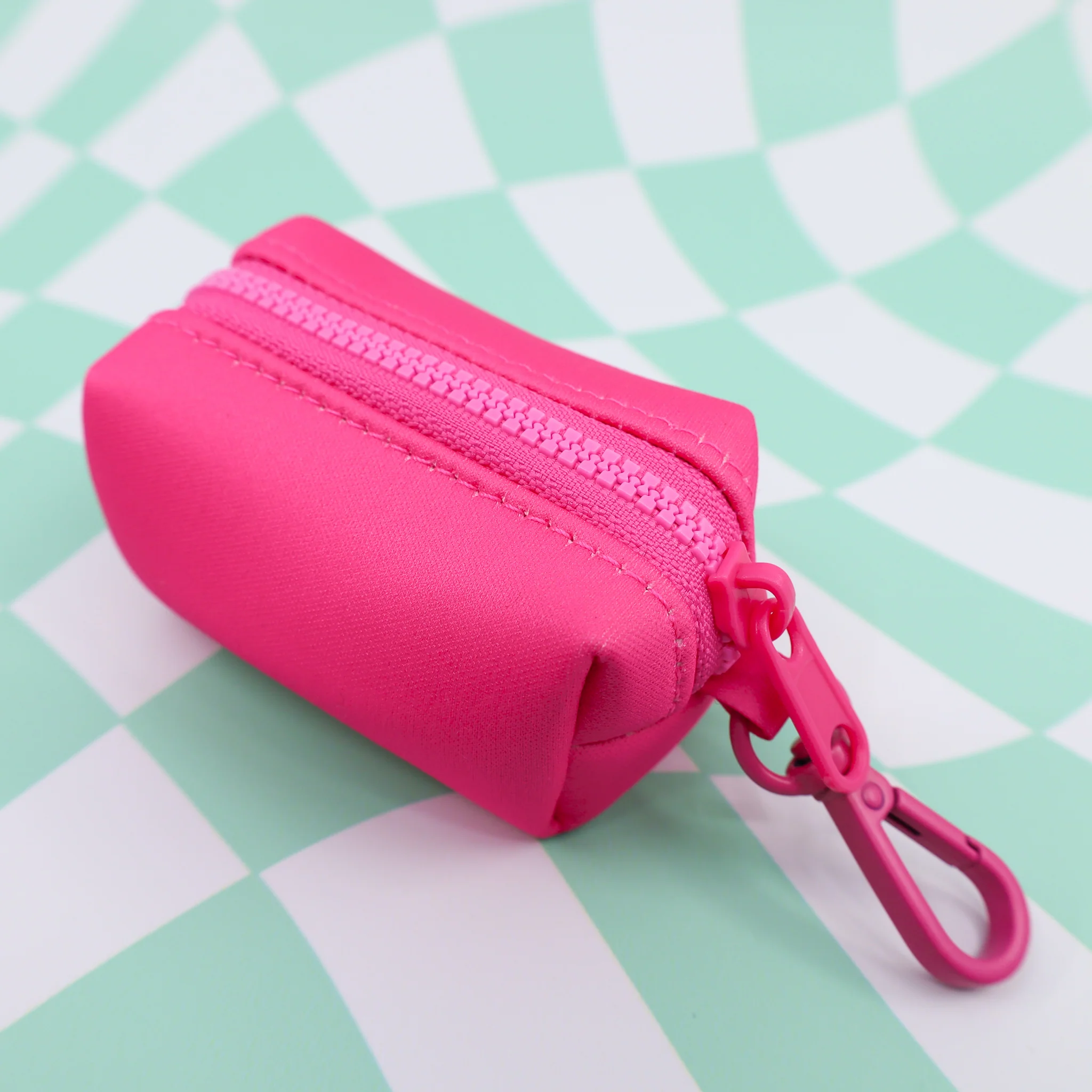 Dragonfruit: Poop Bag Holder - Image 2