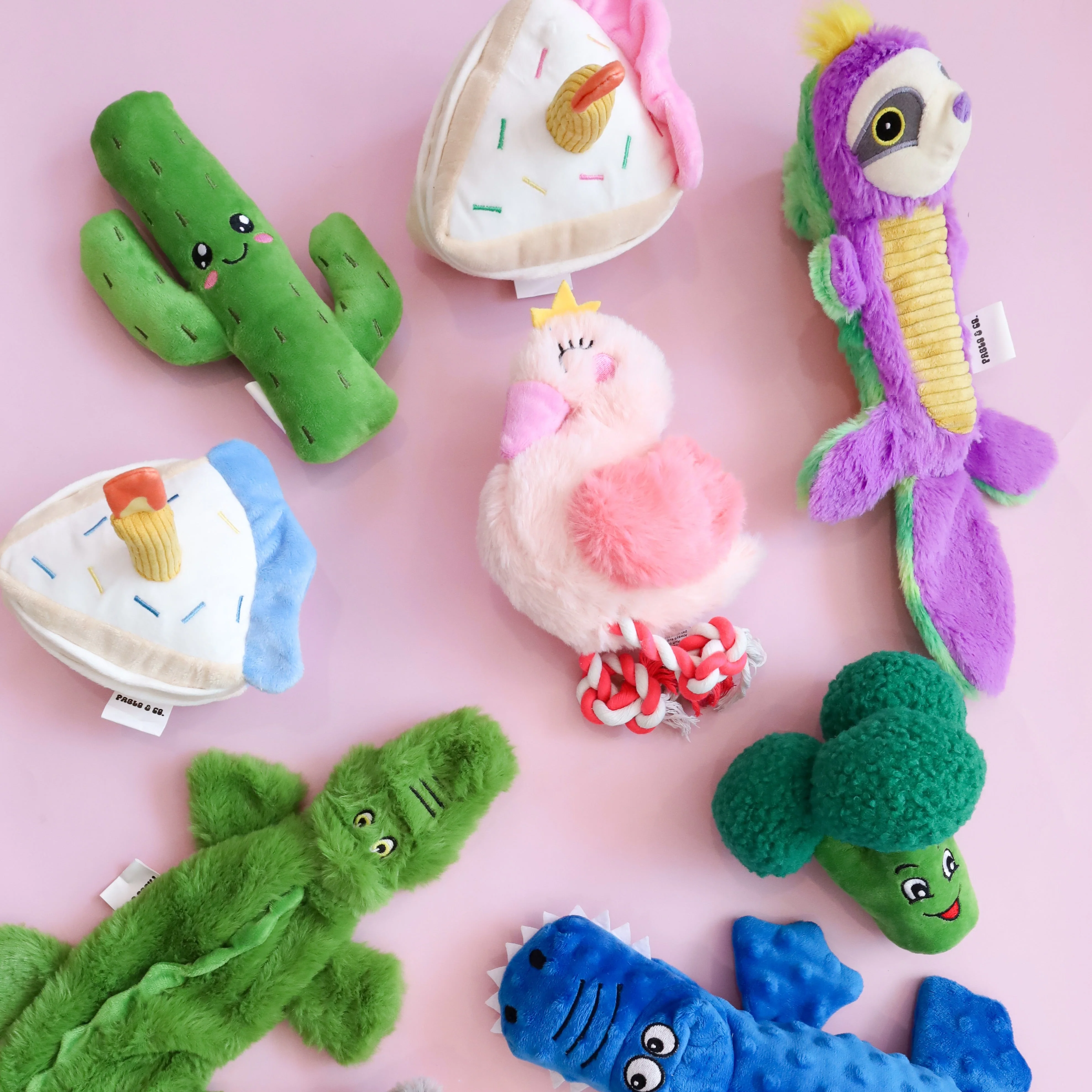 No Stuffing Crinkle Alligator Dog Toy - Image 3